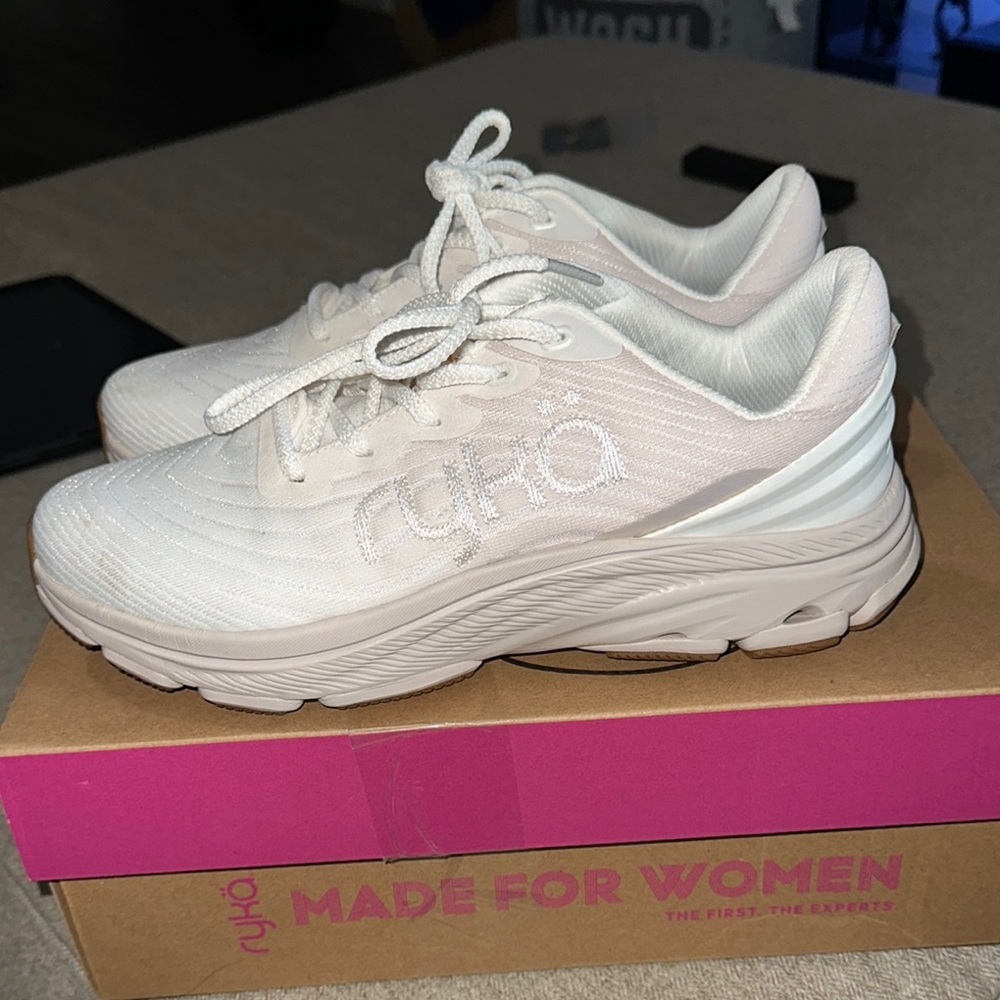 Ryka White Athletic Shoes - Picture 3 of 6